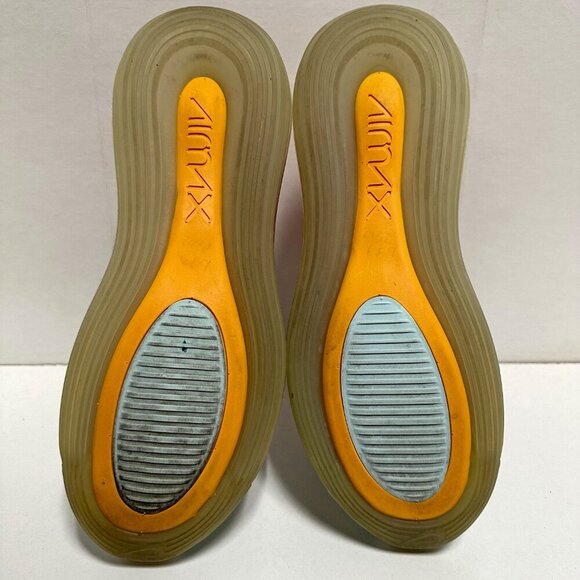 Nike Air Max 720 - Picture 9 of 12